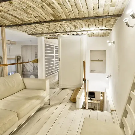 Designer - A10 Apartment Budapest Exterior photo